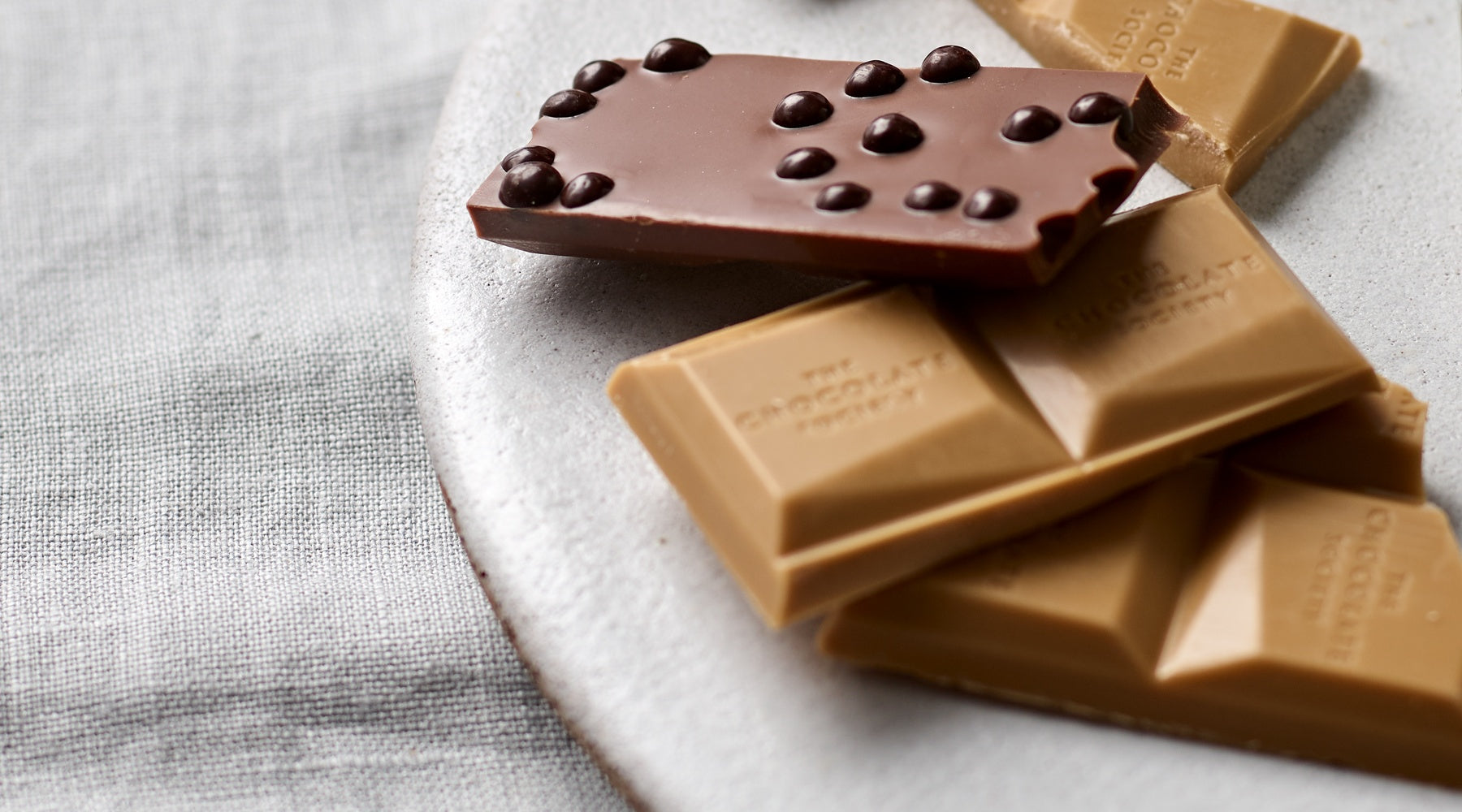 Blonde Chocolate | What is it and how is it made?